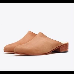 Nisolo Mariella Mule in Sand